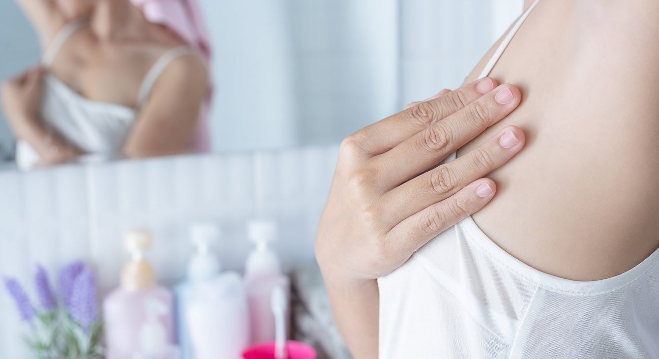 Underarms Waxing